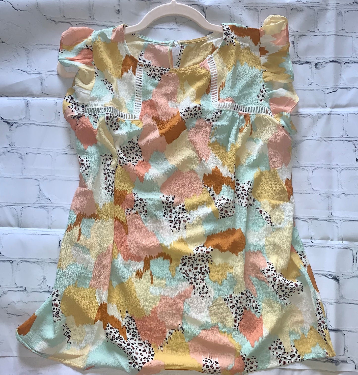 Flutter Away Top